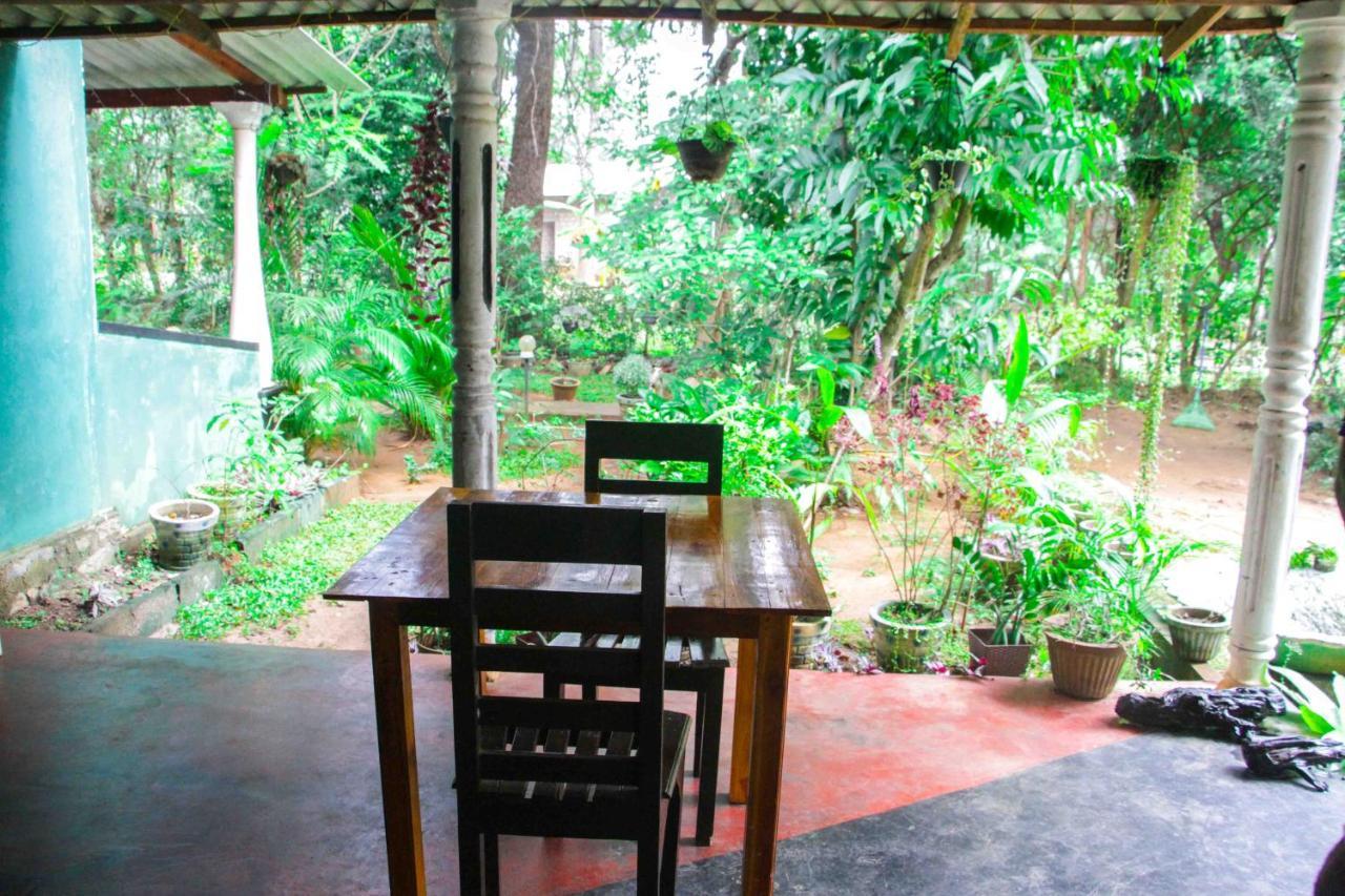 Manju Homestay Sigiriya Exterior photo